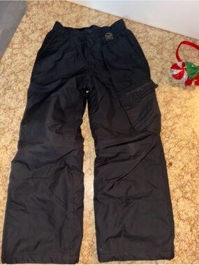 ZeroXPosur Youth Boy Girl Insulated Black Snowboard Ski Winter Pants med 10/12